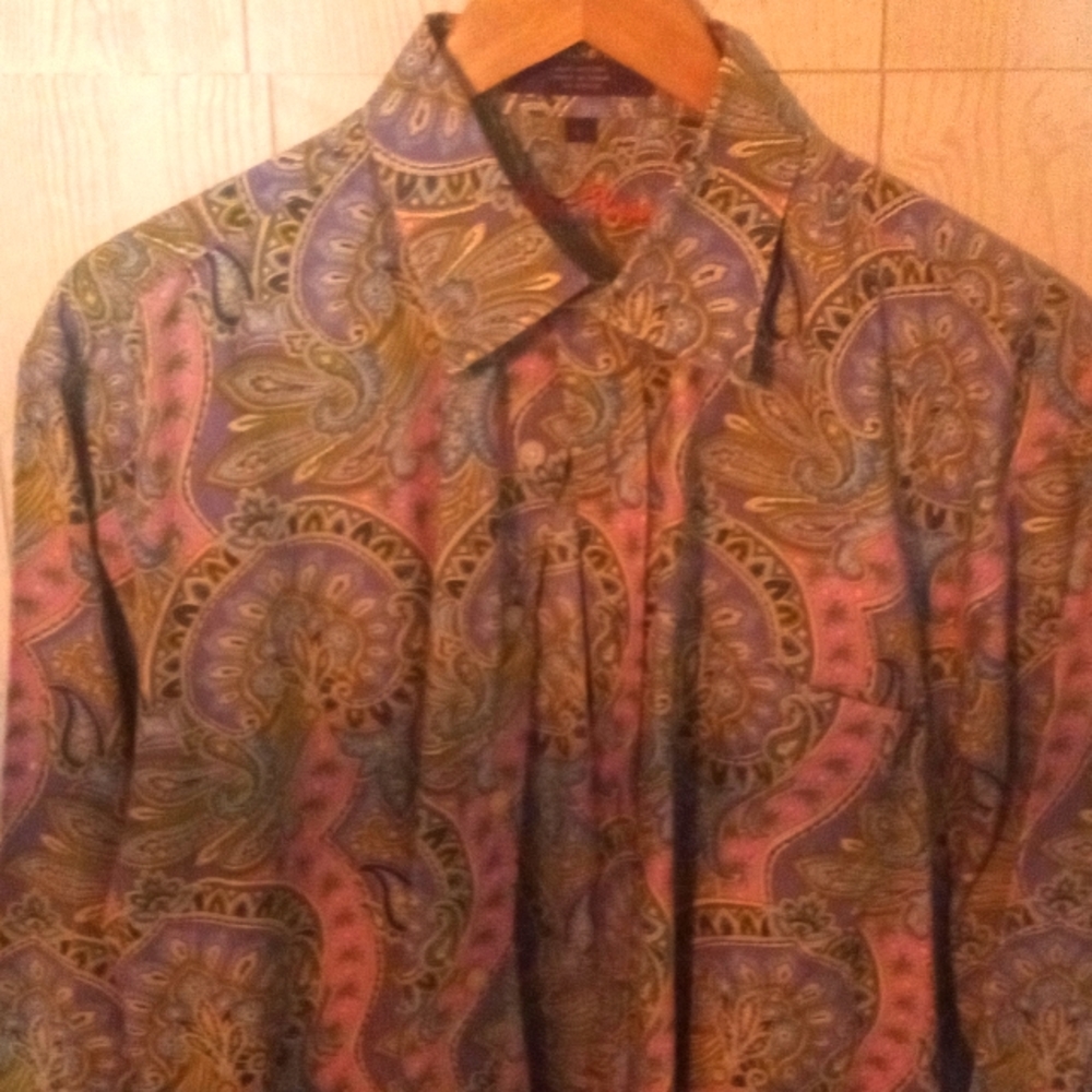 Beautiful Paisley Allen flusser long sleeve casual
